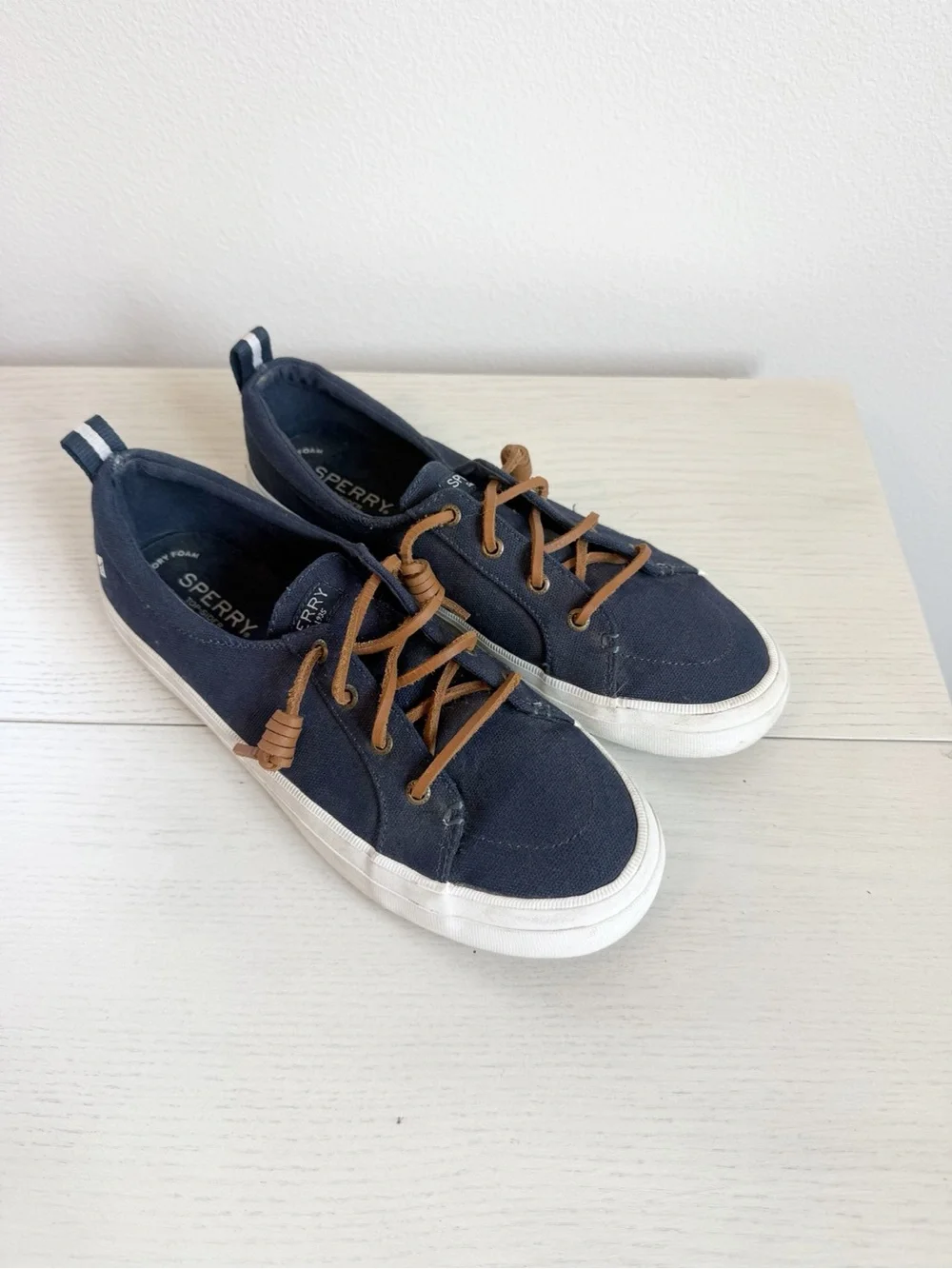 Sperry women’s navy
